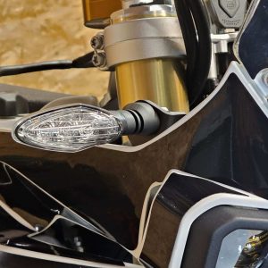 Paire de déports de clignotants pour démontage rapide de la bulle et des écopes